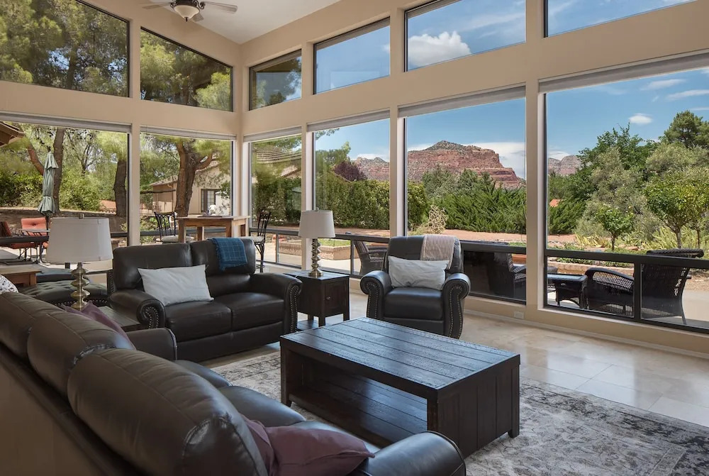 Sedona Show Off - Sleeps 14