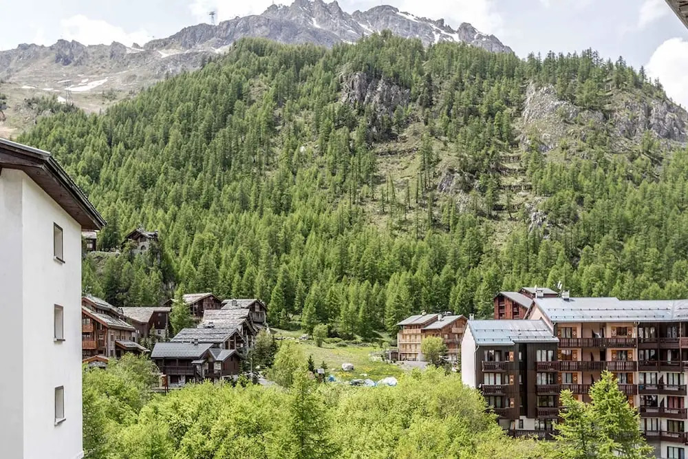ESC1 - Superbe appartement, centre ville,  proche pistes et commerces.