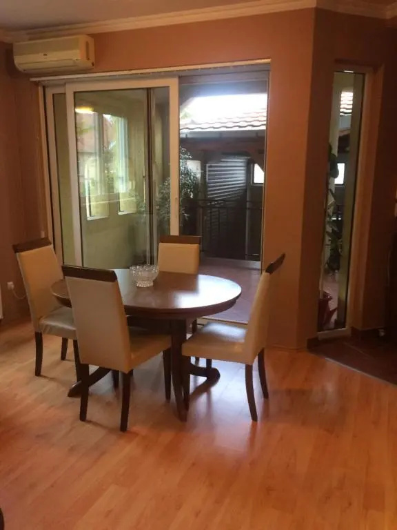 Aleksandar Apartment