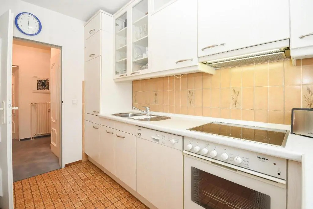 Kastanienallee 3 Wohnung 7