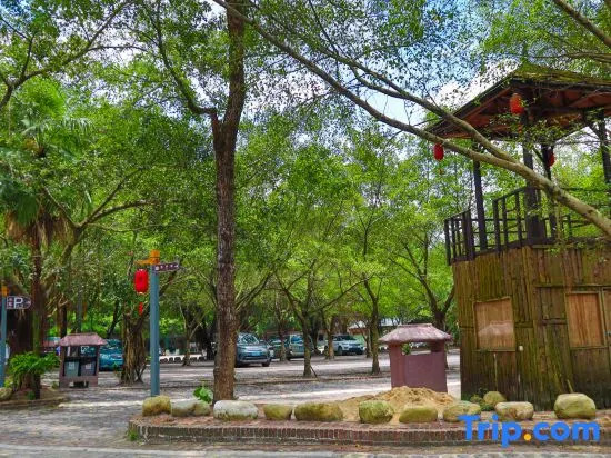 Jiuzhou Yizhan Resort (Yingde Tianmengou)