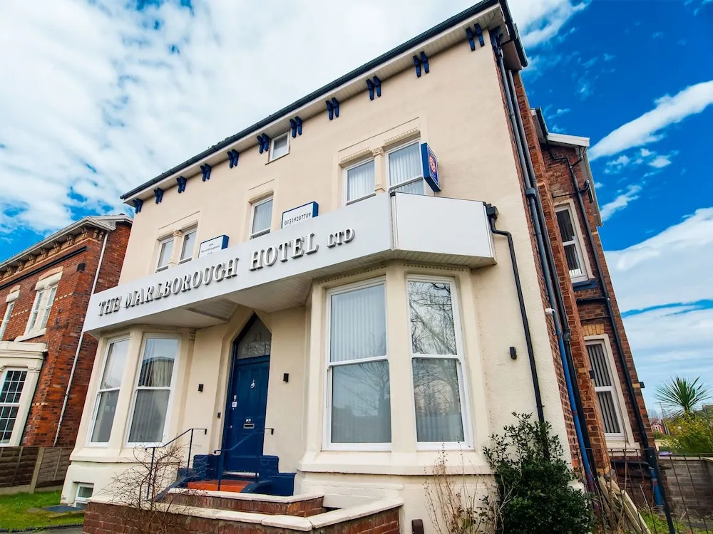 Lovely Apartment For 2 Near Anfield Stadium