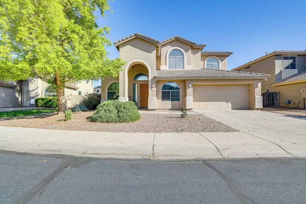 Near Golf Courses & Casinos: Maricopa Home w/ Yard