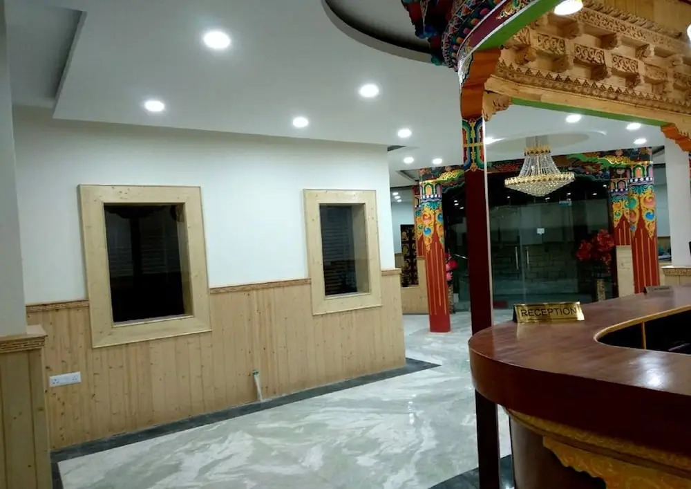 Hotel Grand Willow