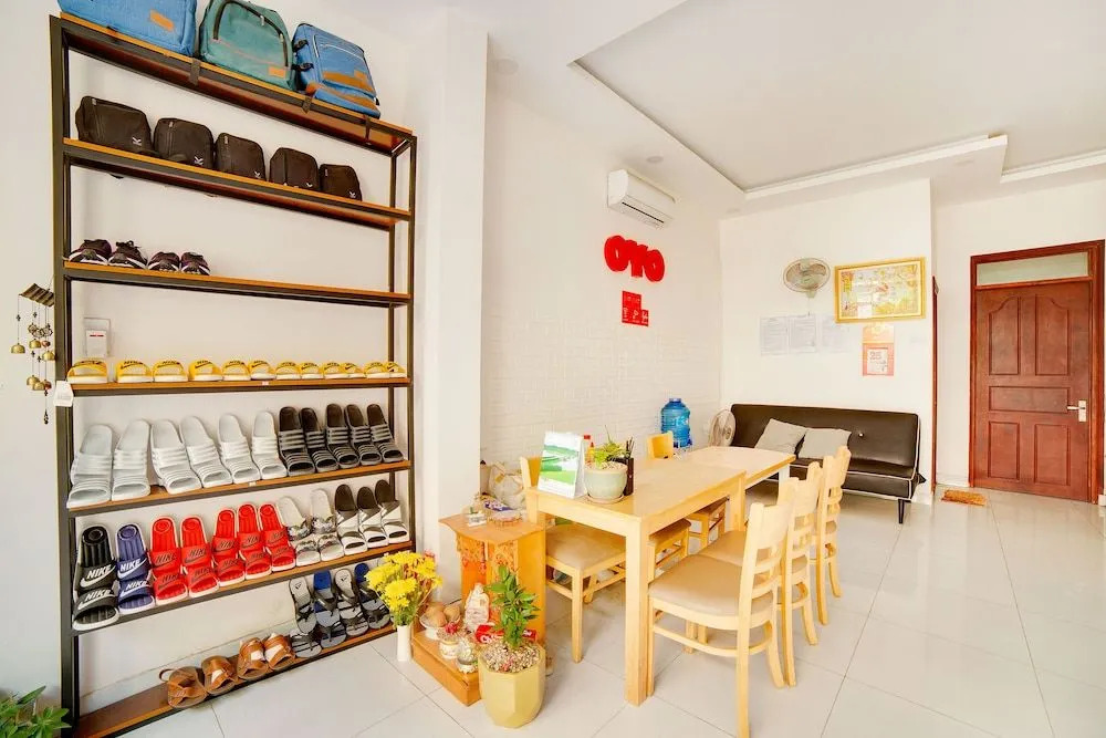 Oyo 644 Stella House & Apartment