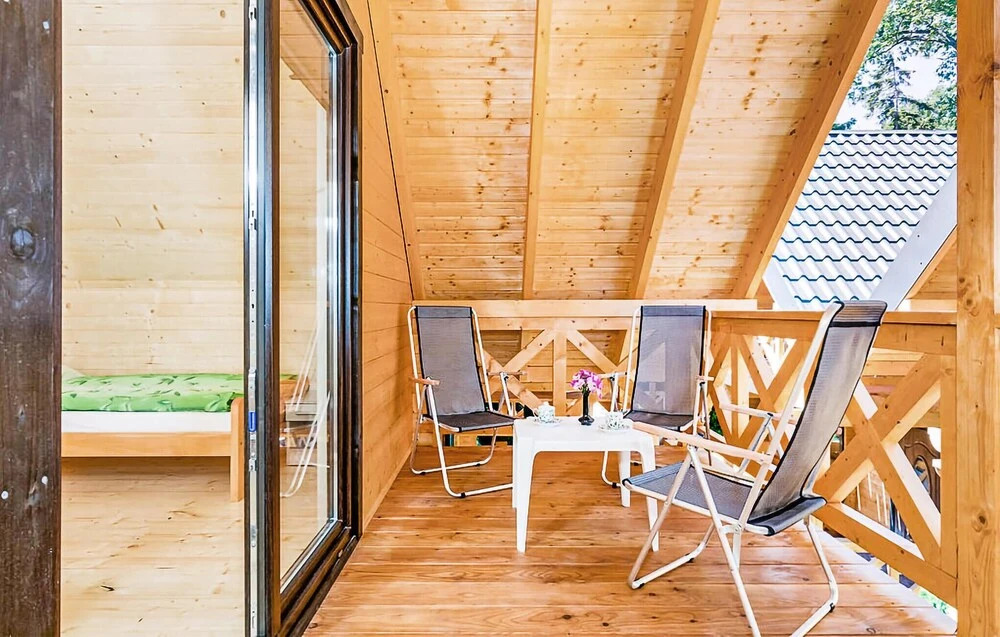 Beach Front Home In Pobierowo With Wifi