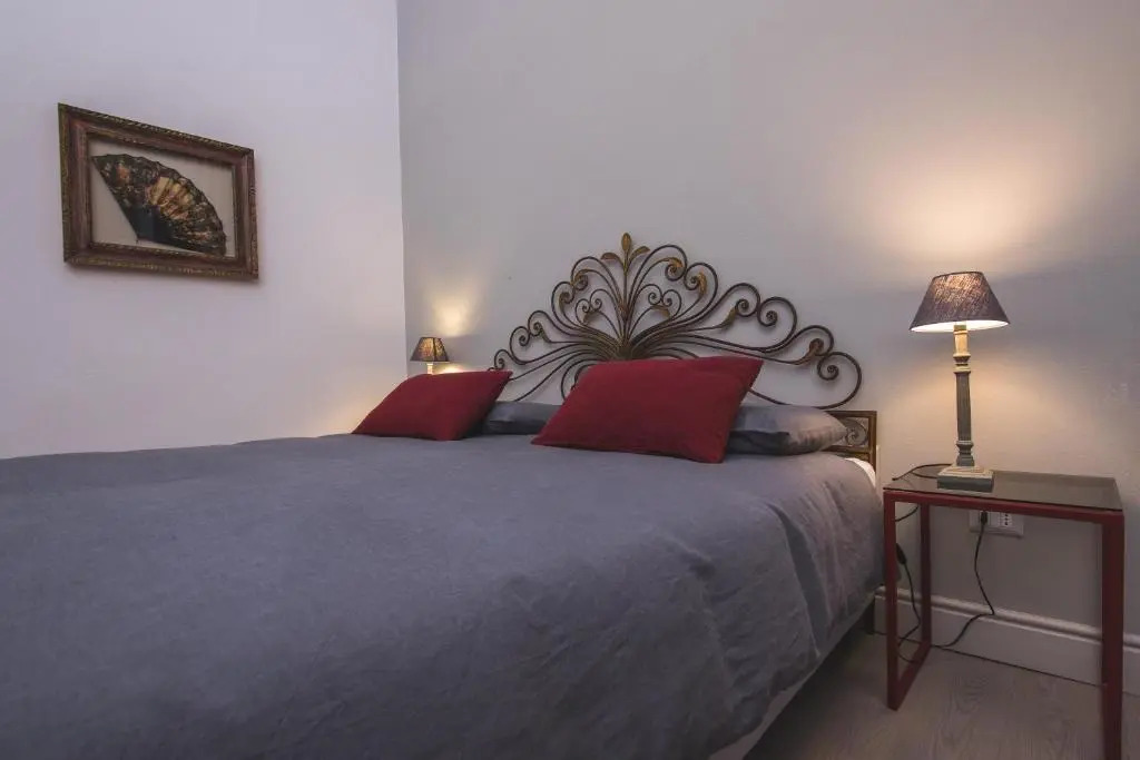3 Rooms Guest House