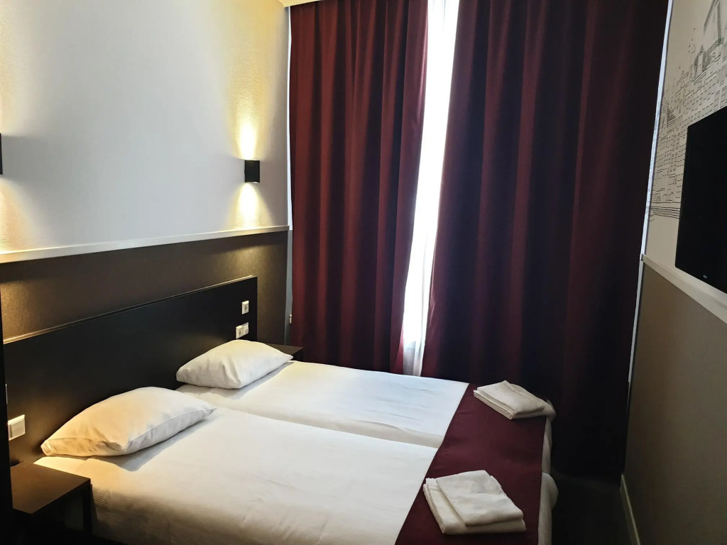 Hotel Manofa
