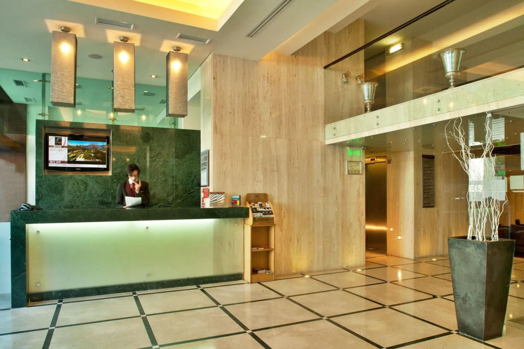 TURIM Alameda Hotel