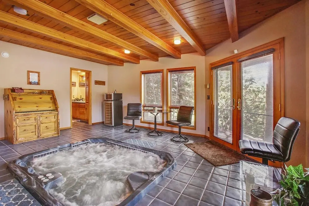 Big River Hideaway