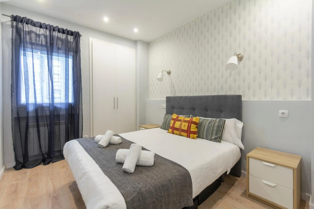 Dobo Rooms Oña