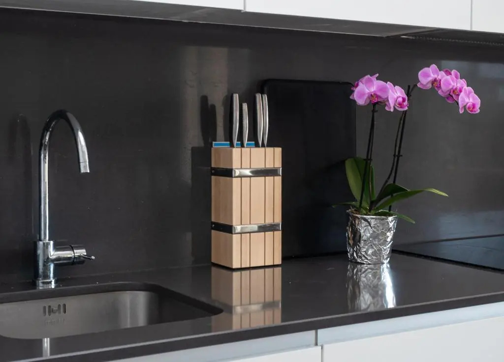 2313-Amazing new luxury apartment with three bedrooms