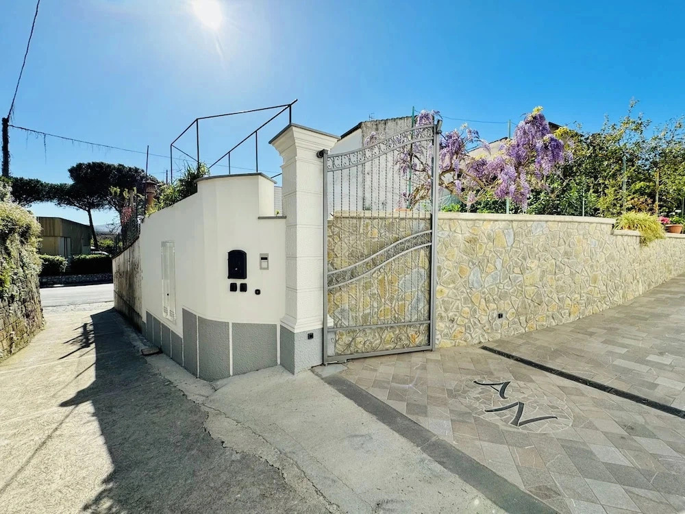 YourHome - LAmmiraglio Apartments