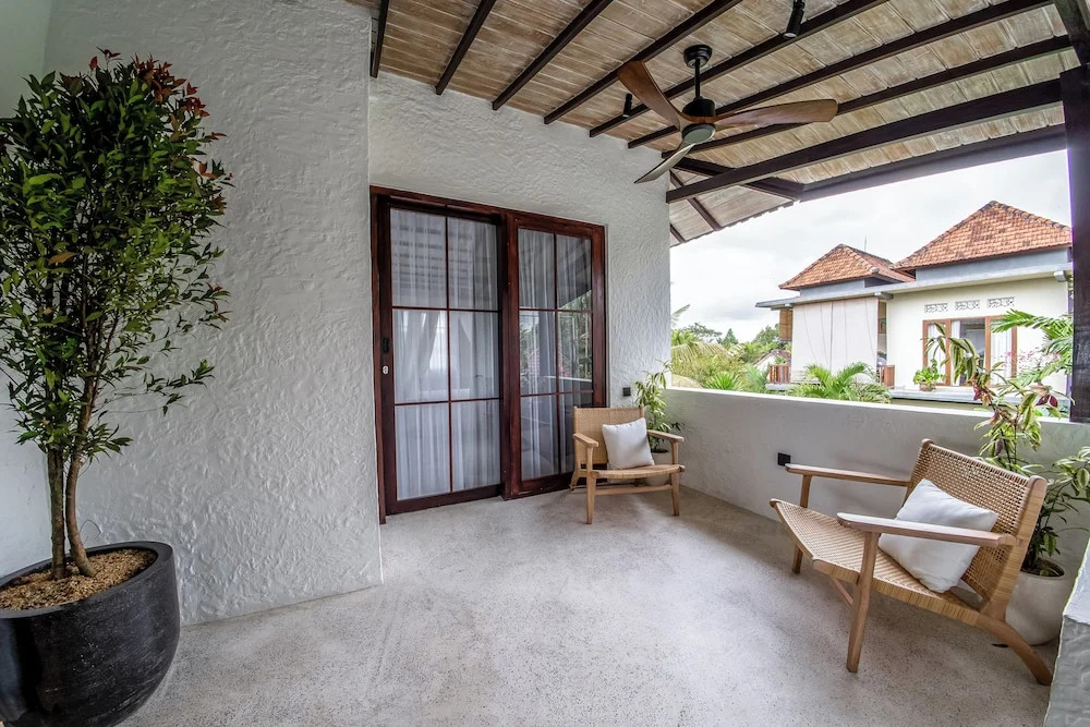 Putri Salju Villa by EVDEkimi - Scenic terrace in the Artistic heart of Ubud