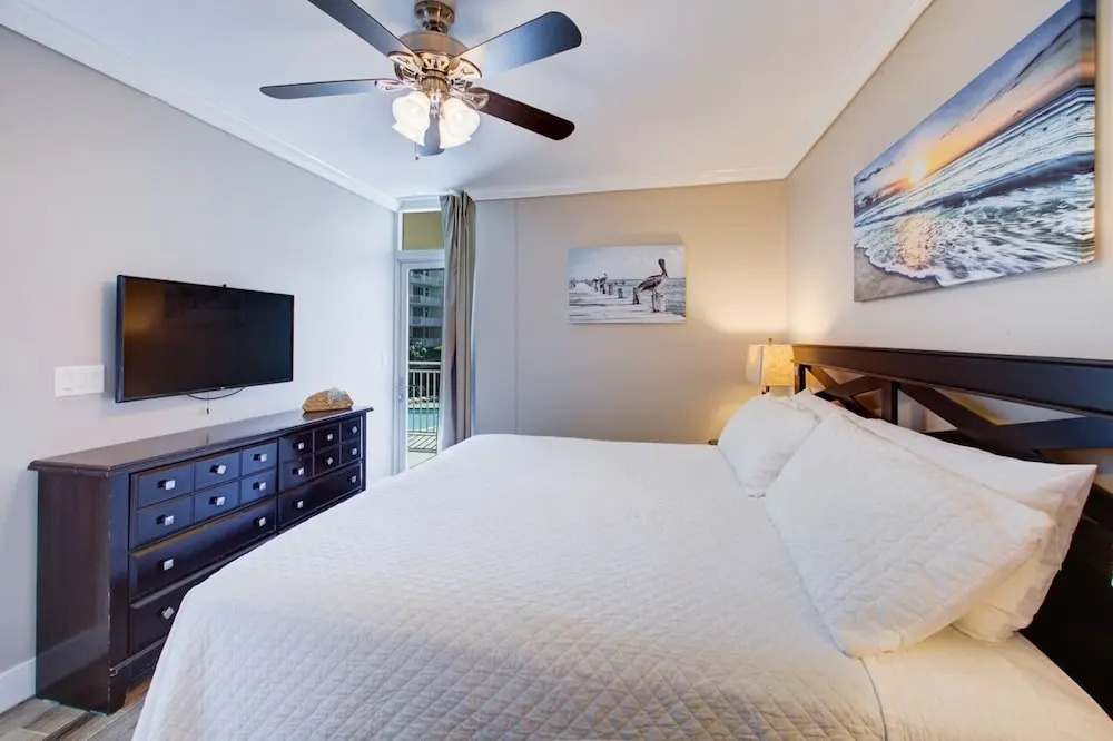 Waterscape B312 2 Bedroom Condo
