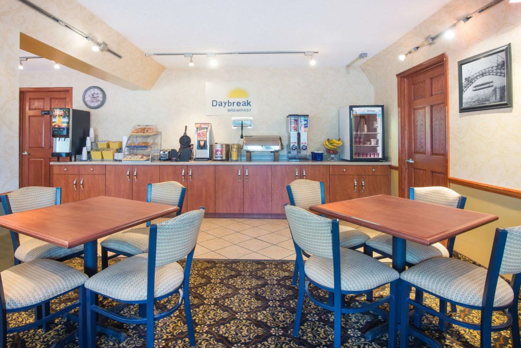 Quality Inn Middleburg Heights near Cleveland Airport