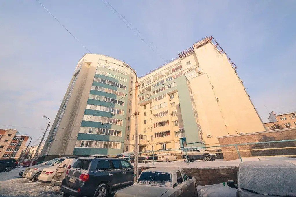 33 Kvartirki Apartments on Revolyutsionnaya