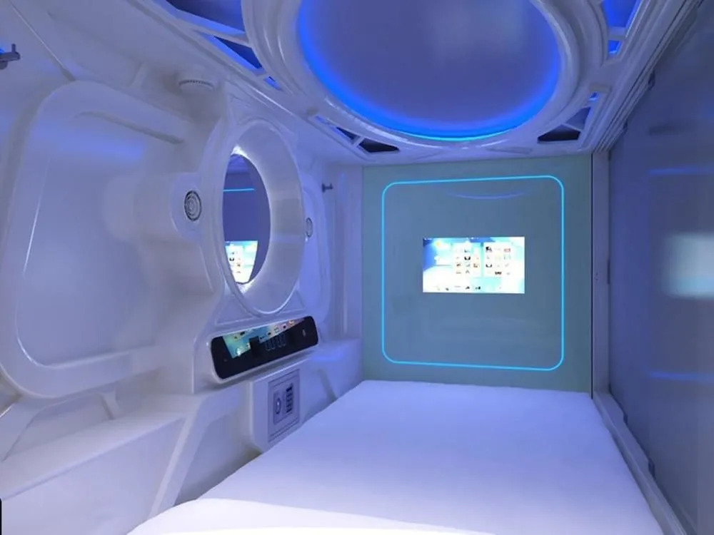 Pengheng Space Capsules Hotel