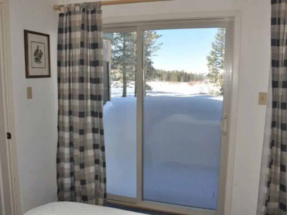 Luxurious 2 Bedroom Base Camp Condo - Steps from Kirkwood Village condo