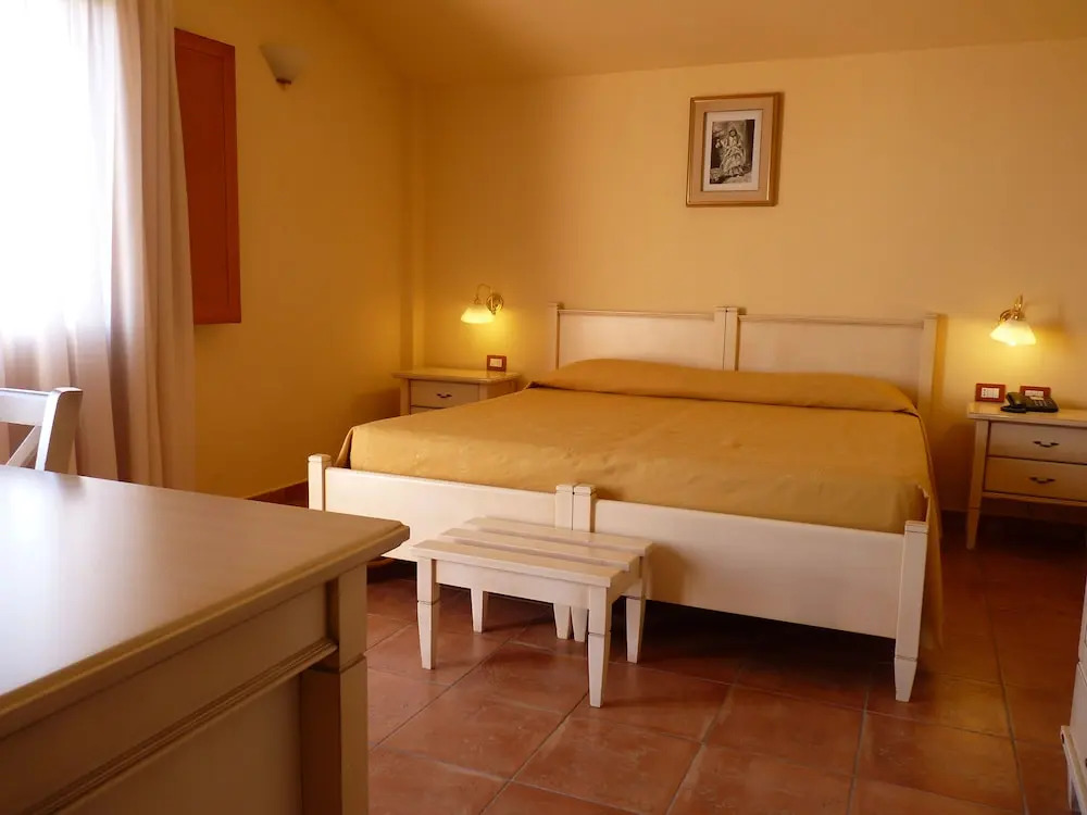 Hotel Marie Claire