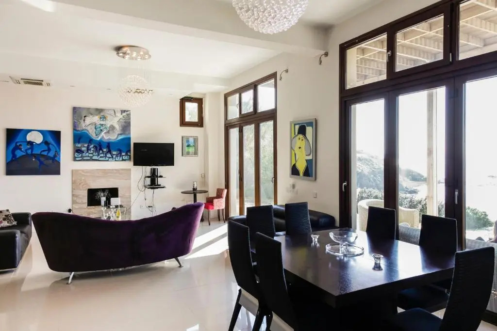 Beach Villa Pantheon