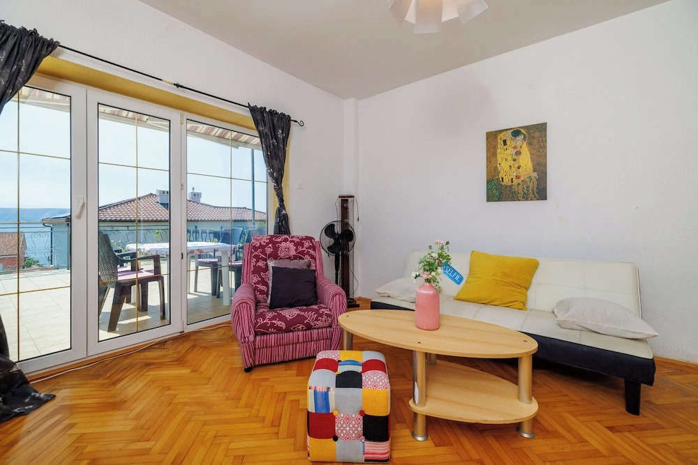 Apartment Mare