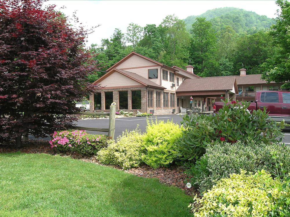 Jonathan Creek Inn