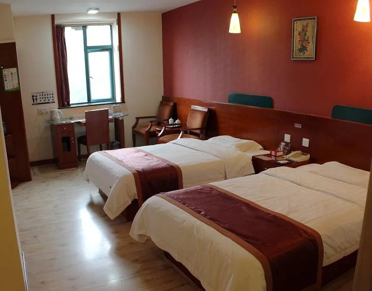 Jiaxinyi Hotel (Chongqing Shipingqiao)