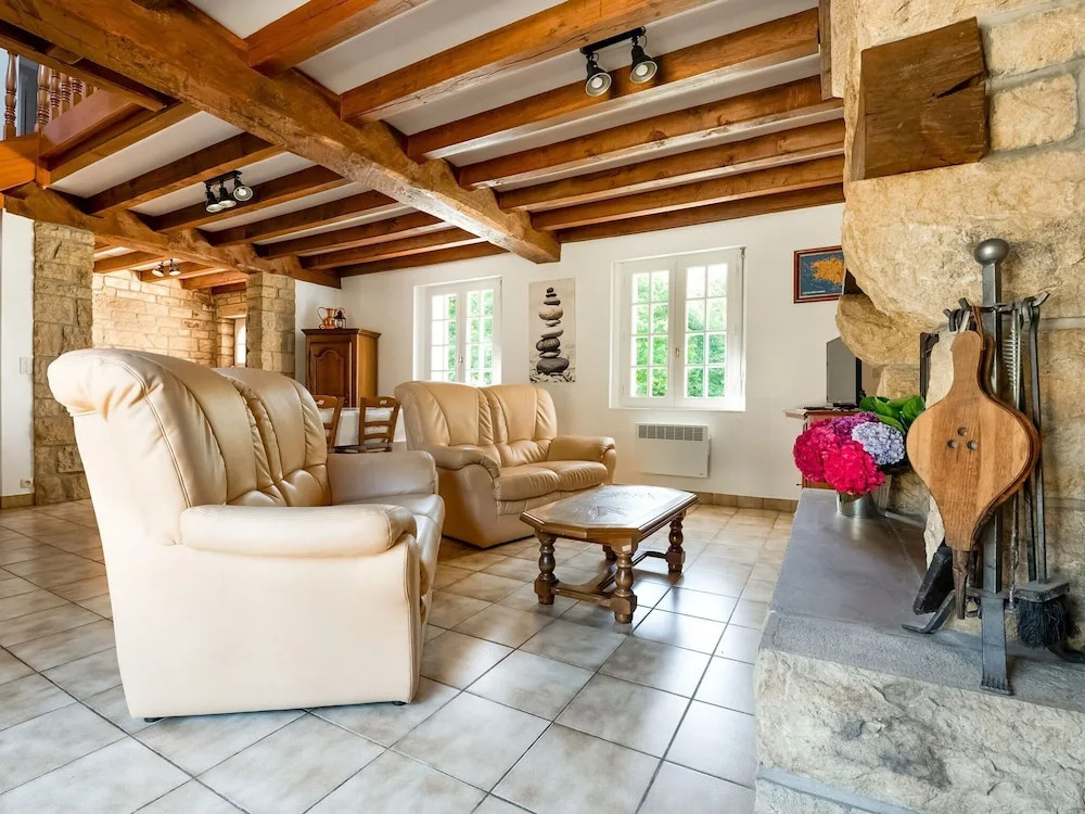 Coastal Home in Logonna-Daoulas