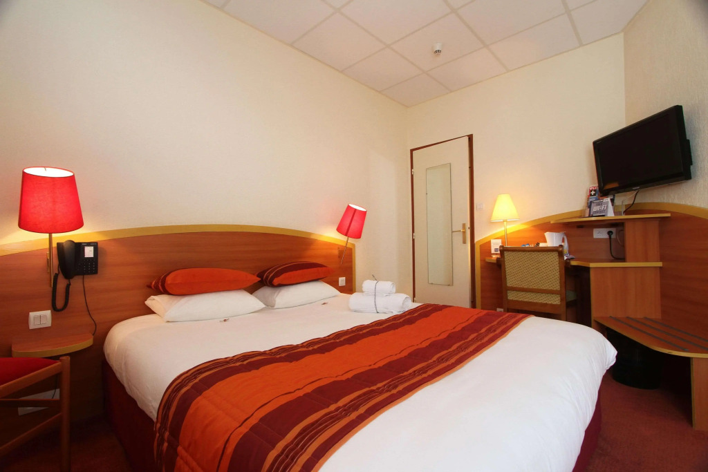 Hotel Kyriad Lamballe