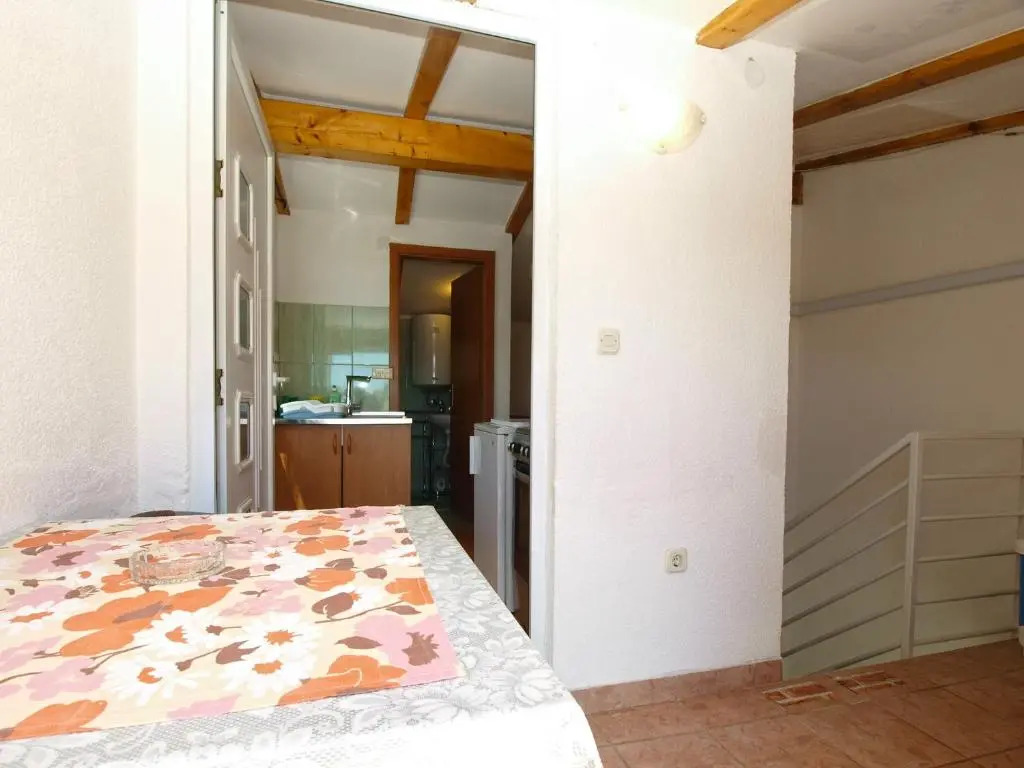 Apartment Lavender 700