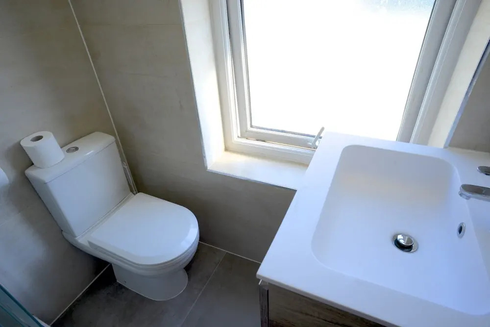 Bright Camberwell 2 Bedroom Flat