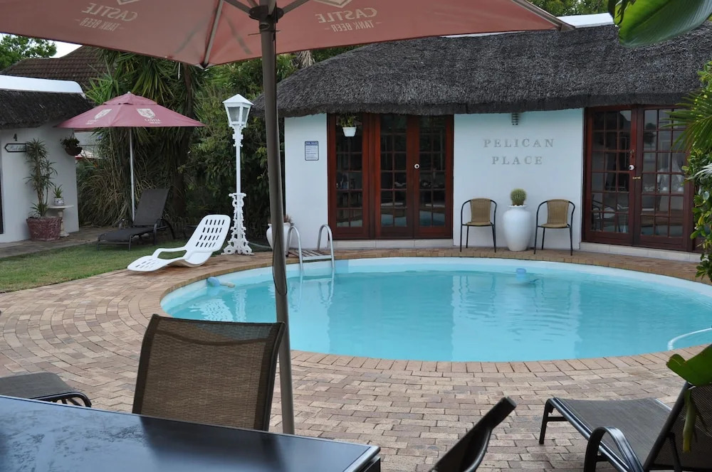 Pelican Place Guest Cottages