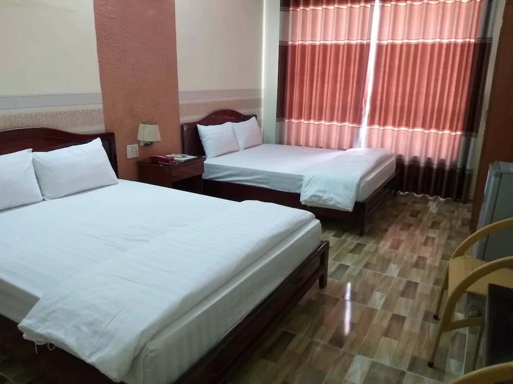 C30 Glory Hotel