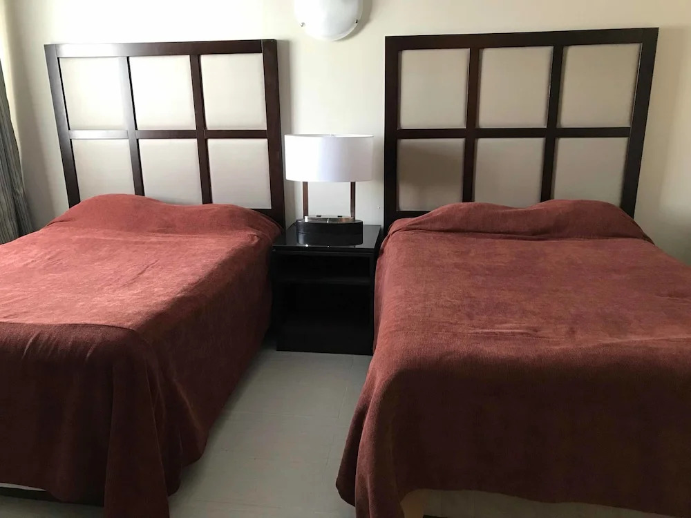 Paris Hotel