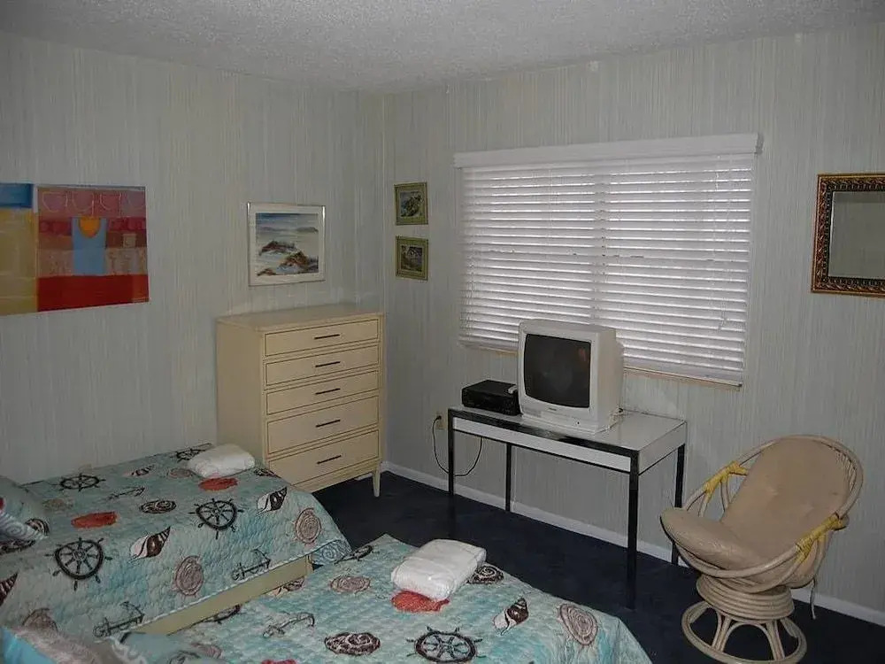 Arcadian II 15-B - 2 Br Condo
