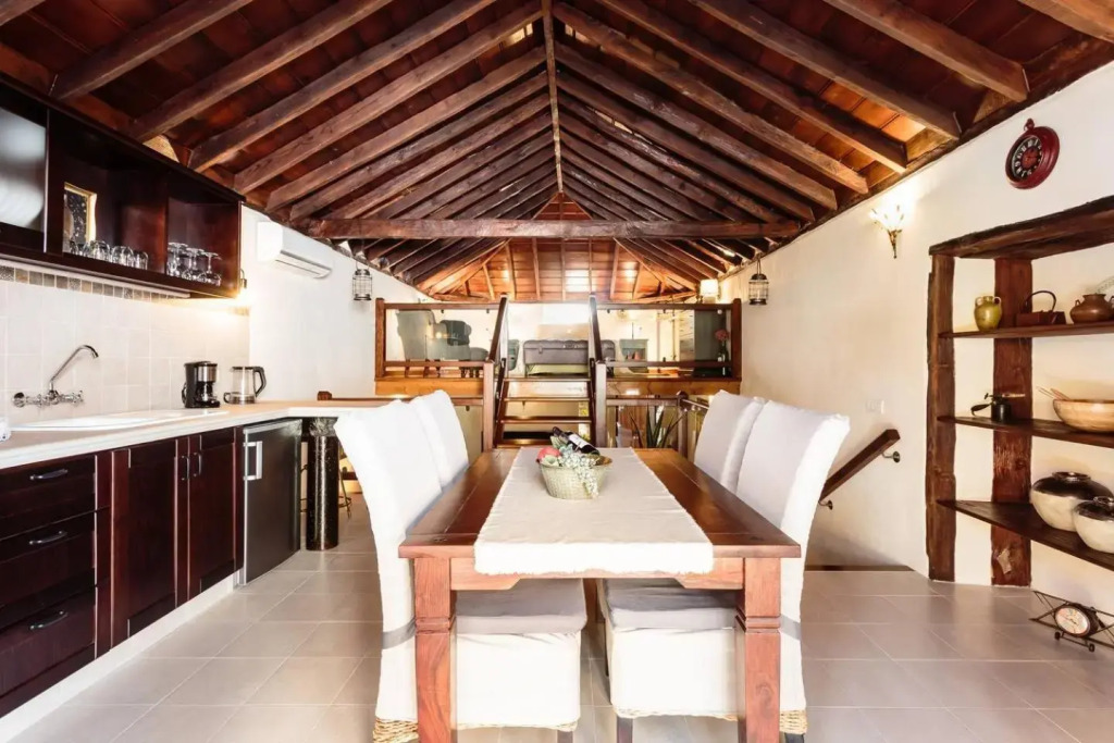 Bungalow Los Laureles