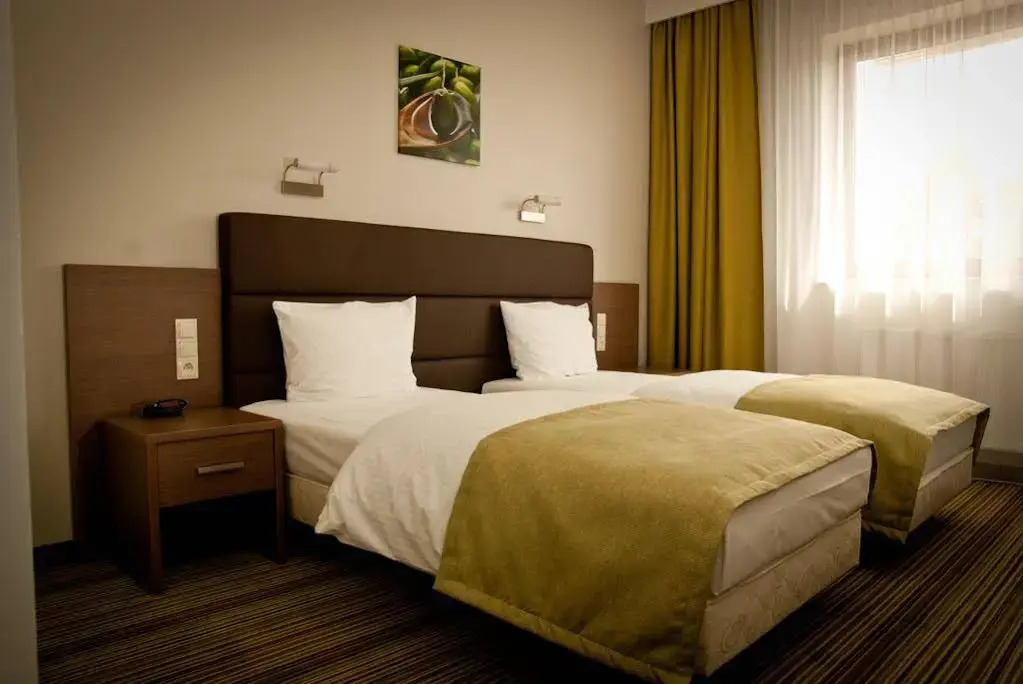 Hotel Pod Dębem
