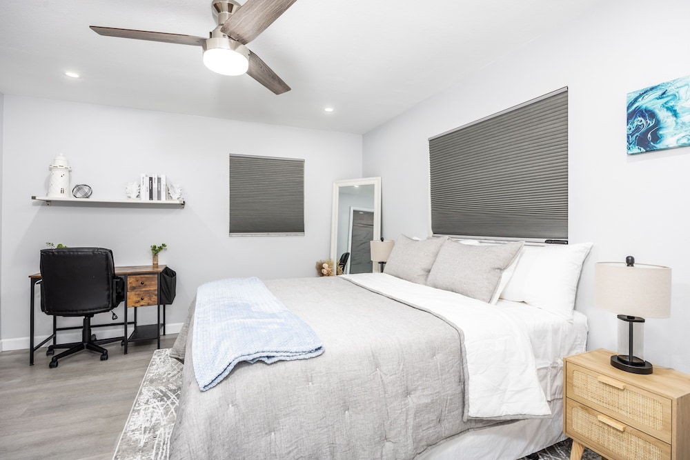 Sunny Urban Escape 3 Bedroom Home