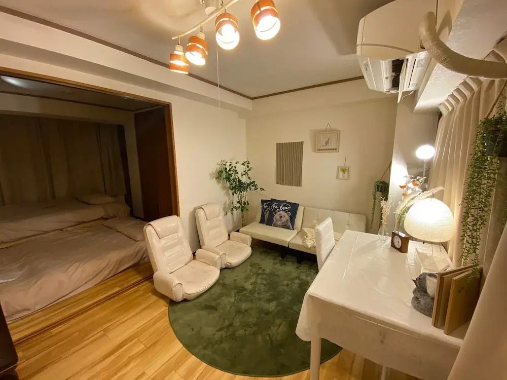 Yoyogi Apartment 2-401