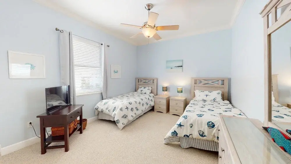 Aquamarine - Luxury Oceanfront 5th Floor Corner 3 Bed 3 Bath Huge Balcony