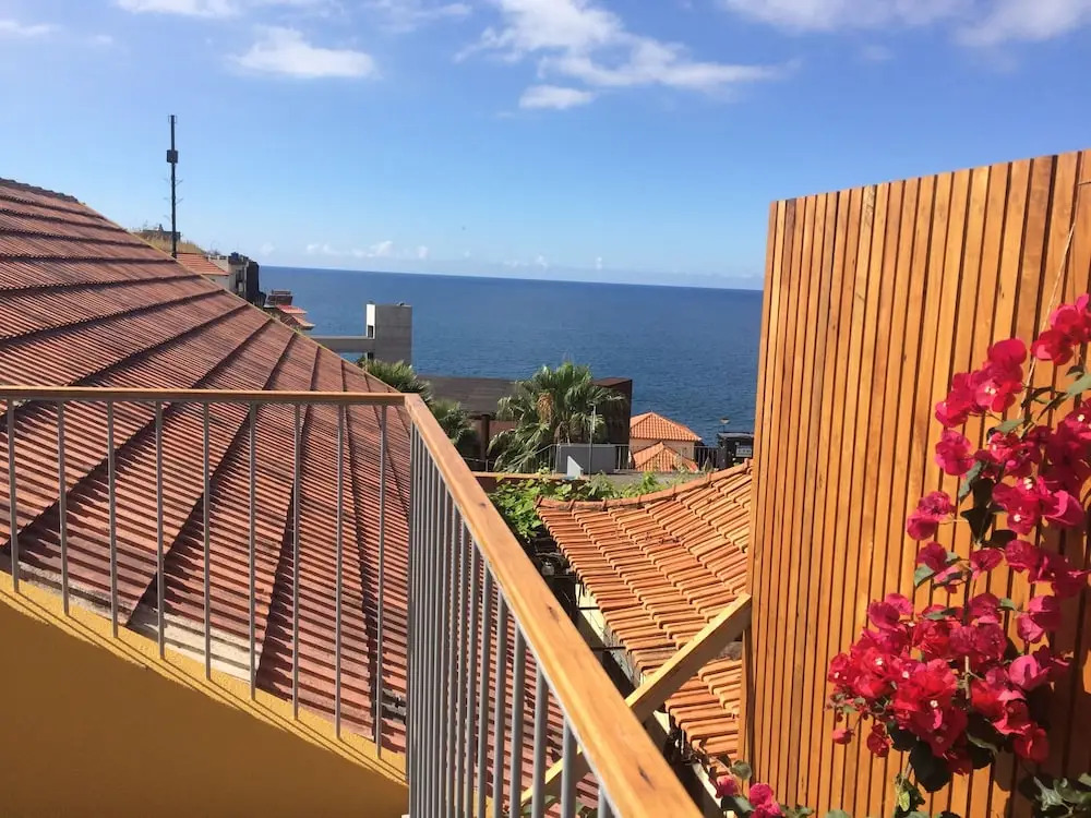 Casa da Cal - by Casas na Ilha