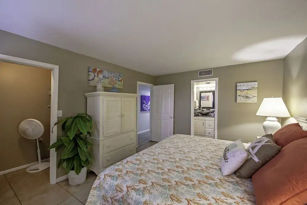 Gulf Shore Condo #619