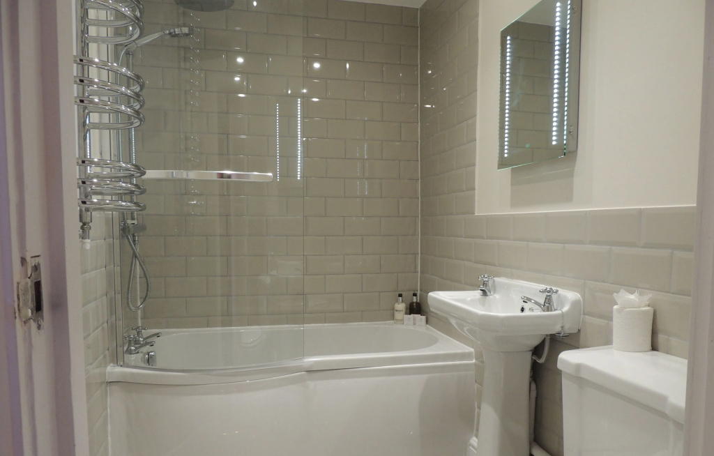 Orchard House Hotel