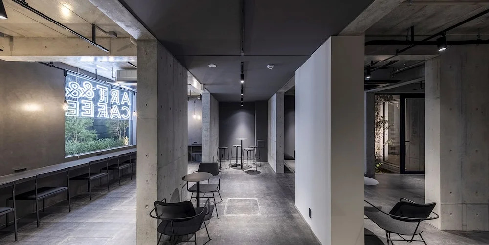 Spatium Ginza Pony