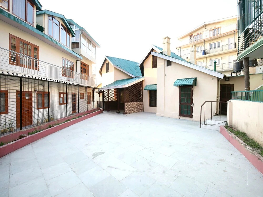 Oyo 12243 Home Luxurious 3Bhk Villa Longwood