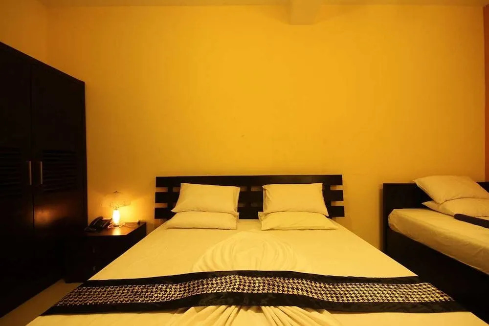 Sanoreech Hotel