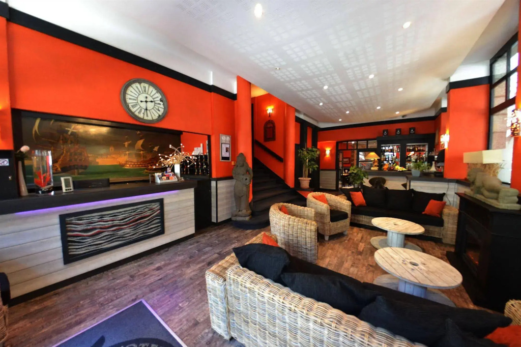 Hôtel Bristol Union Intra Muros