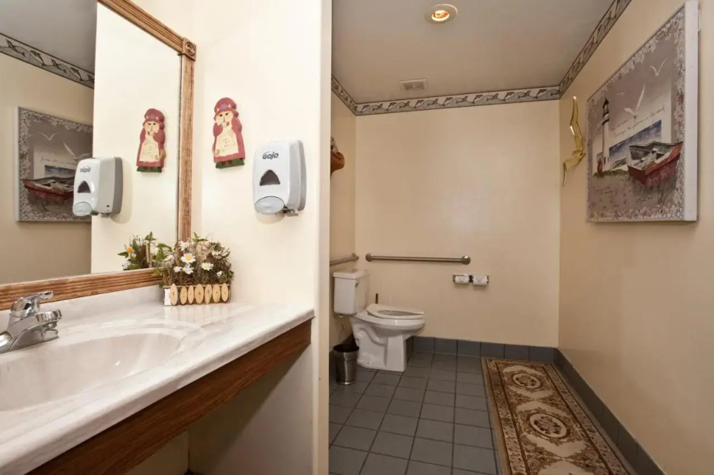 Superstition Inn and Suites