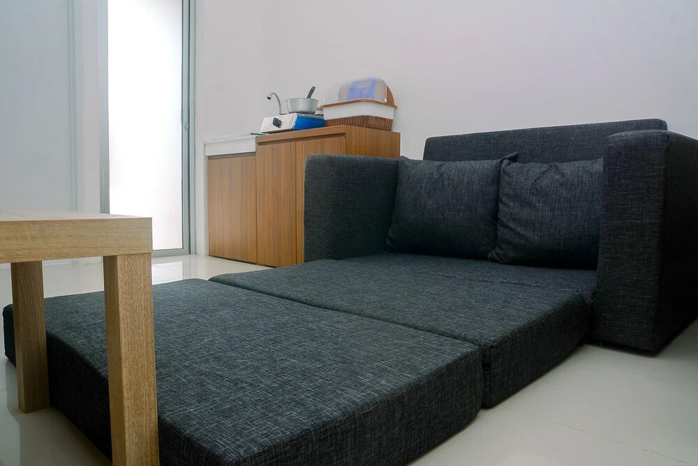 2Br Modern Fully Furnished Bassura City Apartment